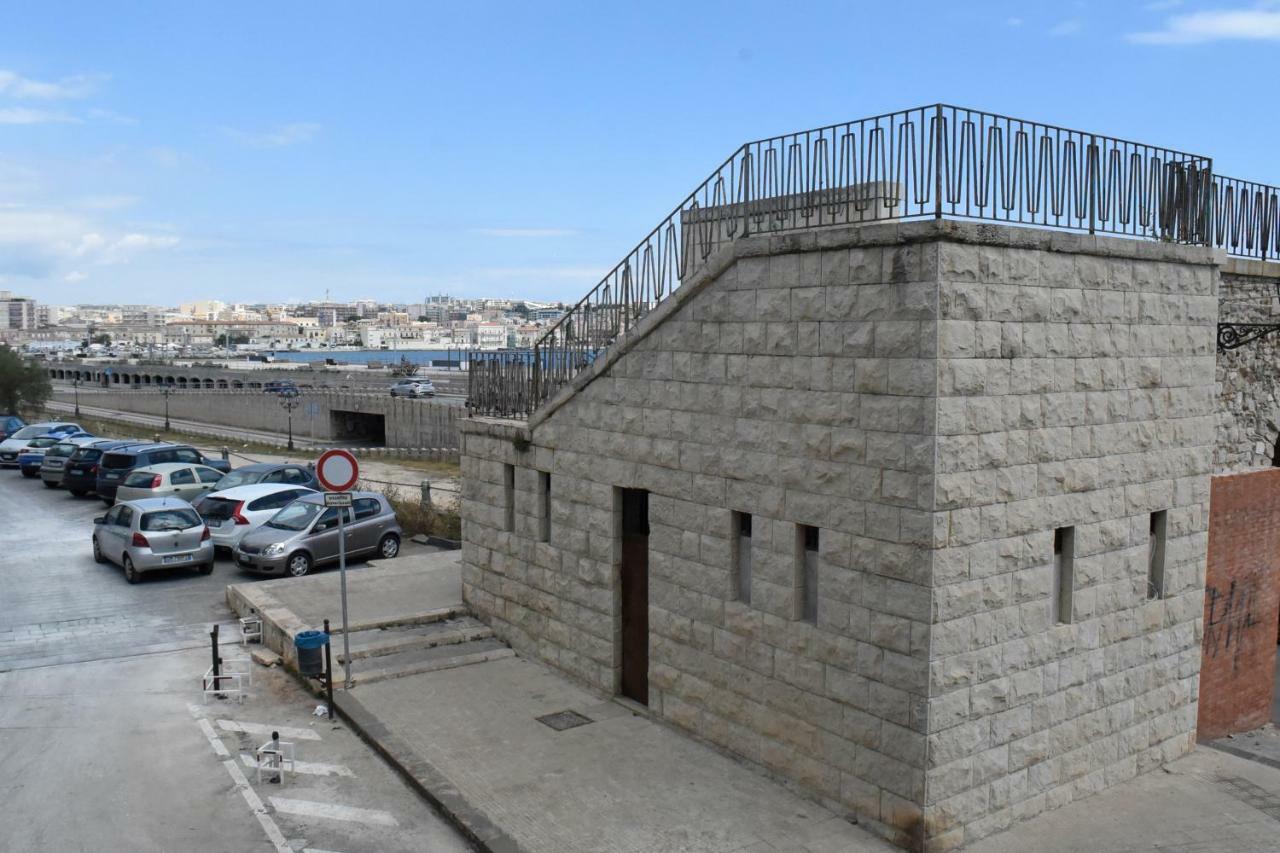 La Casa Di Nonna Dina Villa Szirakúza Kültér fotó